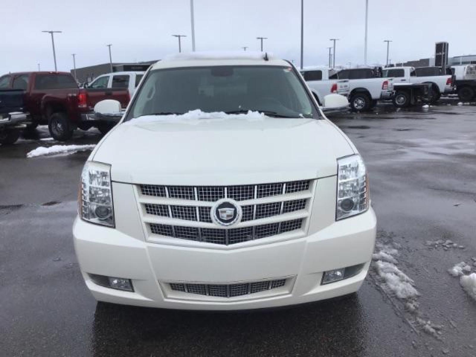 2012 WHITE /WHITE Cadillac Escalade AWD Luxury (1GYS4BEF2CR) with an 6.2L V8 OHV 16V FFV engine, 6-Speed Automatic transmission, located at 1235 N Woodruff Ave., Idaho Falls, 83401, (208) 523-1053, 43.507172, -112.000488 - This 2012 Cadillac Escalade Luxury 4x4, has the 6.2L motor. It has 117,000 miles. Comes with leather interior, heated seats, 3rd row seating, blue tooth audio, sunroof, power seats, and back up camera. At Timberline Auto it is always easy to find a great deal on your next vehicle! Our experienced sa - Photo #6