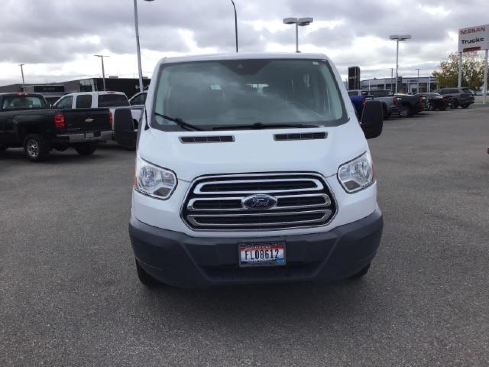 2018 WHITE /XL Ford Transit 350 Wagon Low Roof XL w/Sliding Pass. 148-in. WB (1FBZX2YG2JK) with an 3.5L V6 DOHC 24V engine, 6-Speed Automatic transmission, located at 1235 N Woodruff Ave., Idaho Falls, 83401, (208) 523-1053, 43.507172, -112.000488 - Photo #7