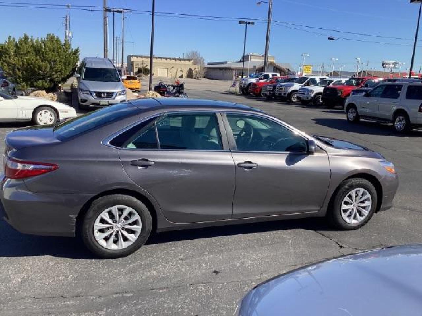 2016 Celestial Silver Metallic /Ash, cloth Toyota Camry LE (4T4BF1FK4GR) with an 2.5L L4 DOHC 16V engine, 6-Speed Automatic transmission, located at 1235 N Woodruff Ave., Idaho Falls, 83401, (208) 523-1053, 43.507172, -112.000488 - The 2016 Toyota Camry LE is a mid-level trim of the popular sedan, offering a blend of comfort, reliability, and efficiency. Here are some of the notable features you might find on the 2016 Toyota Camry LE: 2.5-Liter Four-Cylinder Engine: The Camry LE typically comes equipped with a 2.5-liter four- - Photo #5