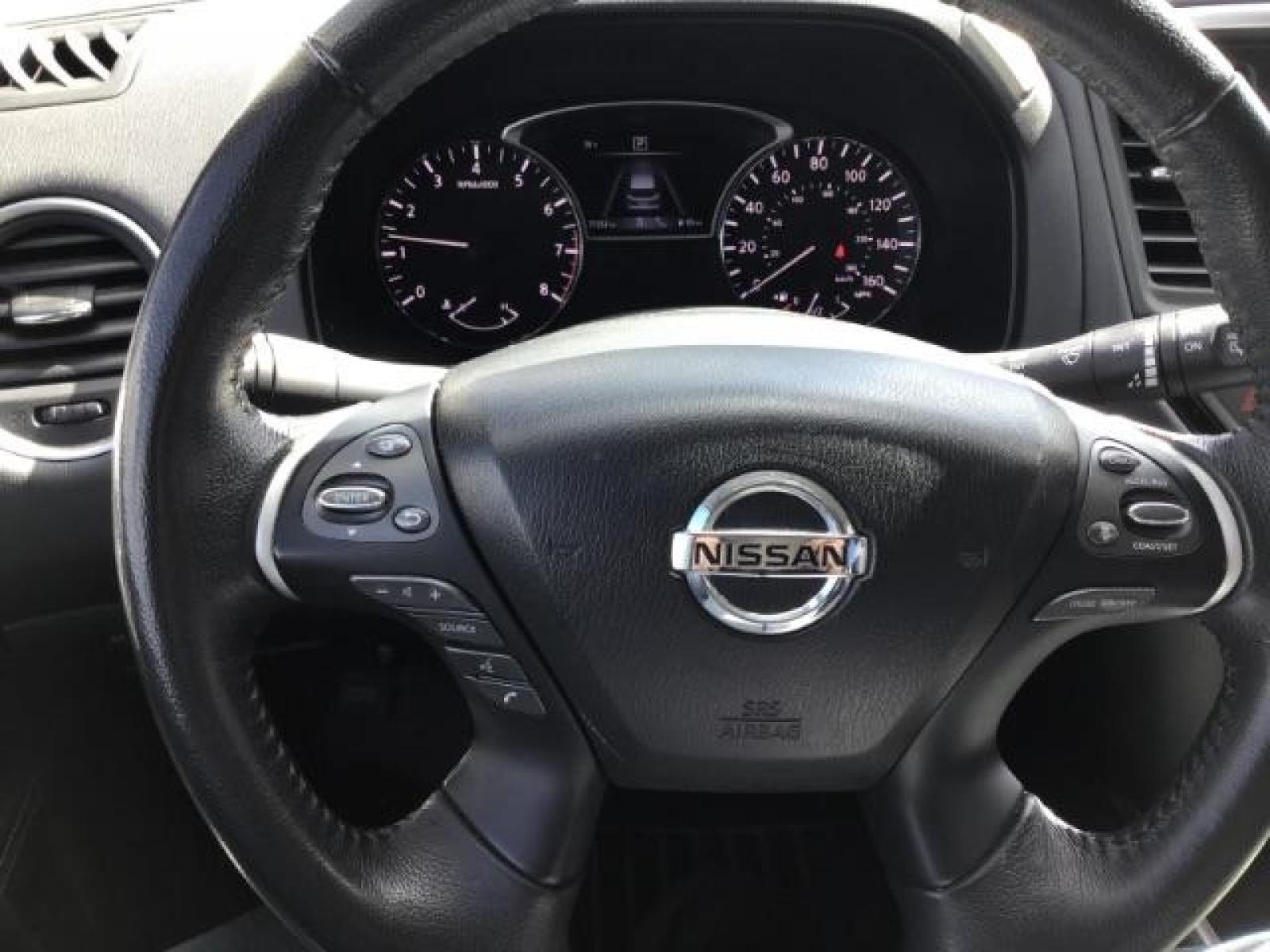 2019 Nissan Pathfinder NA (5N1DR2MN3KC) , located at 1235 N Woodruff Ave., Idaho Falls, 83401, (208) 523-1053, 43.507172, -112.000488 - Photo #14